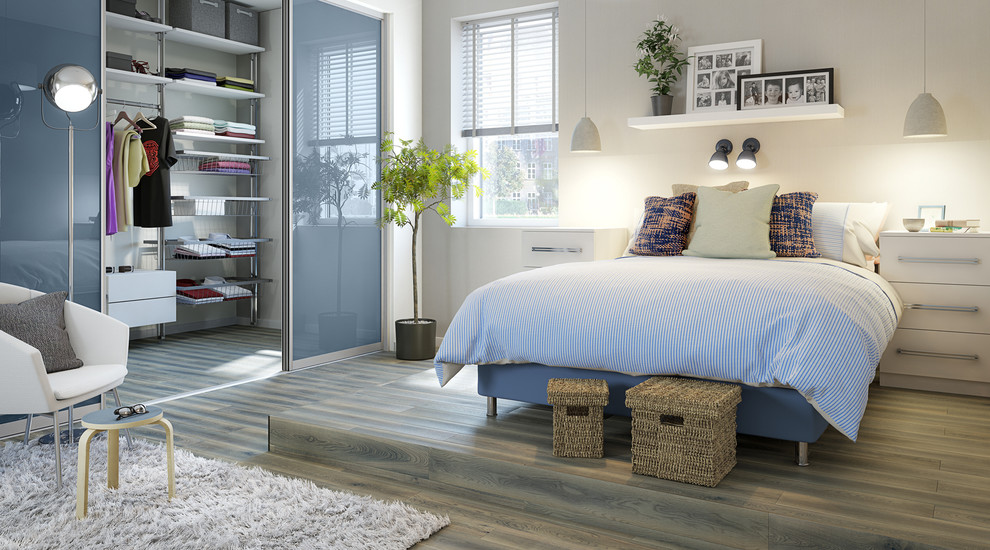 Bedroom - mid-sized contemporary bedroom idea in Hampshire
