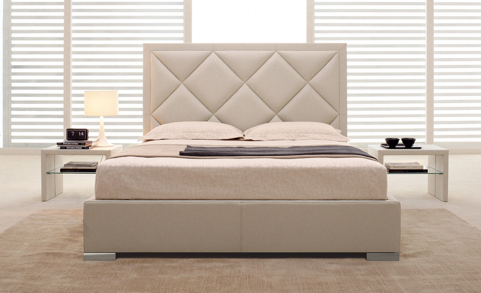 Contemporary Bedrooms Contemporary Bedroom Chicago by