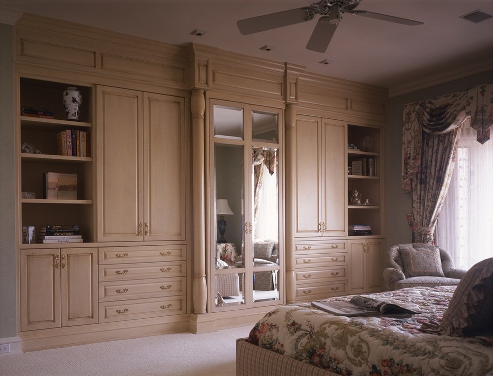 Пример оригинального дизайна: большая гостевая спальня (комната для гостей) в стиле шебби-шик