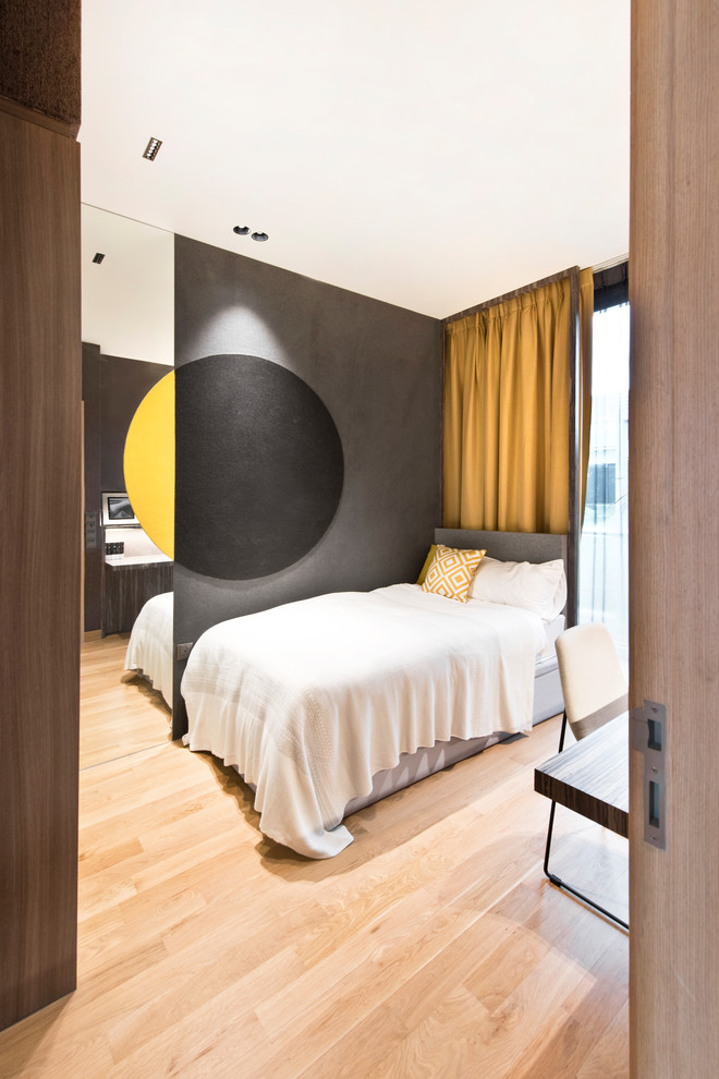 Inspiration for a bedroom remodel in Singapore