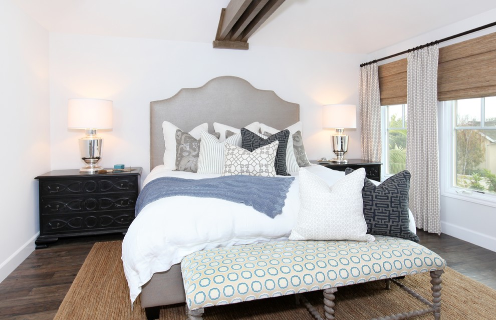 Corona del Mar II Renovation - Beach Style - Bedroom - Orange County ...