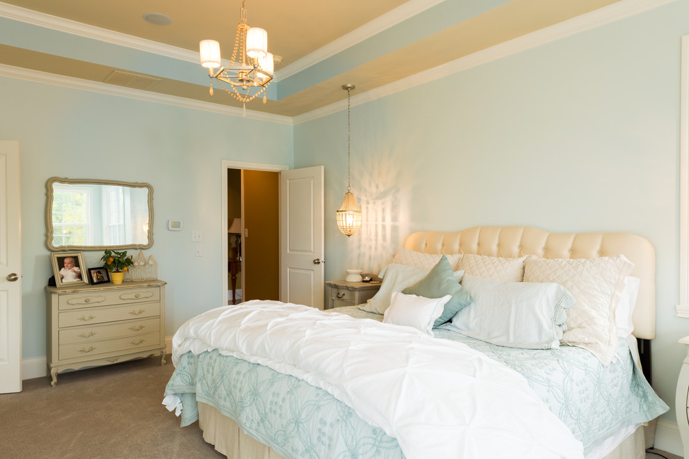 Inspiration for a timeless bedroom remodel in Indianapolis