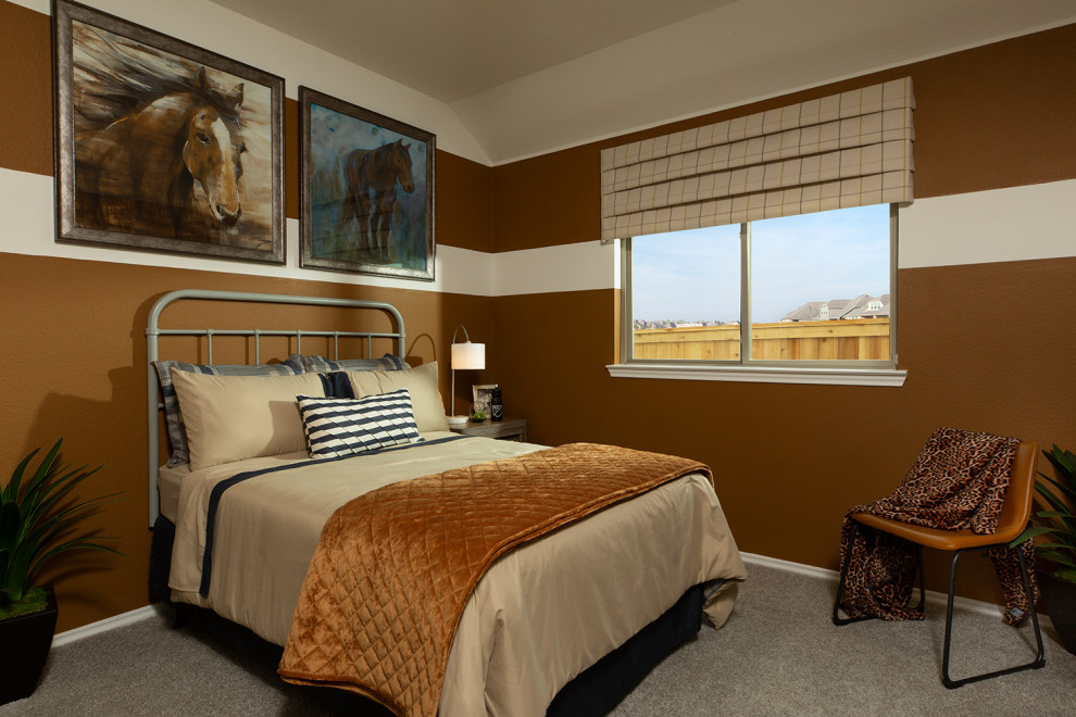 Bedroom - transitional bedroom idea in Houston