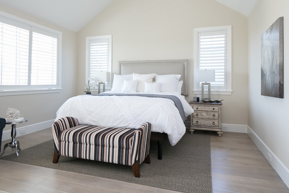 Example of a bedroom design in Orange County