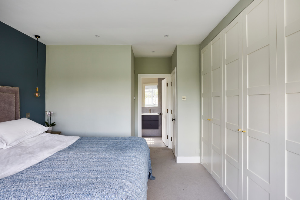 Crestway London Contemporary Bedroom London by Green Sheen