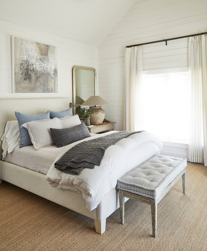 Country bedroom in Dallas with white walls.