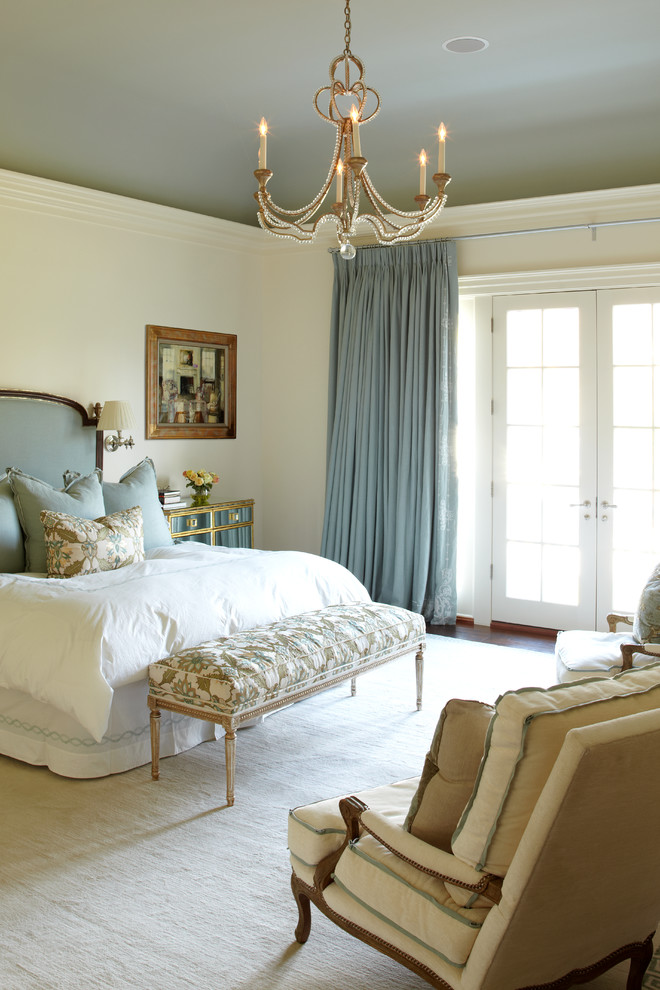Inspiration for a timeless bedroom remodel in New York with white walls and no fireplace
