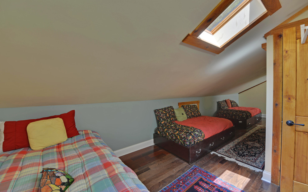 Arts and crafts bedroom photo in Atlanta