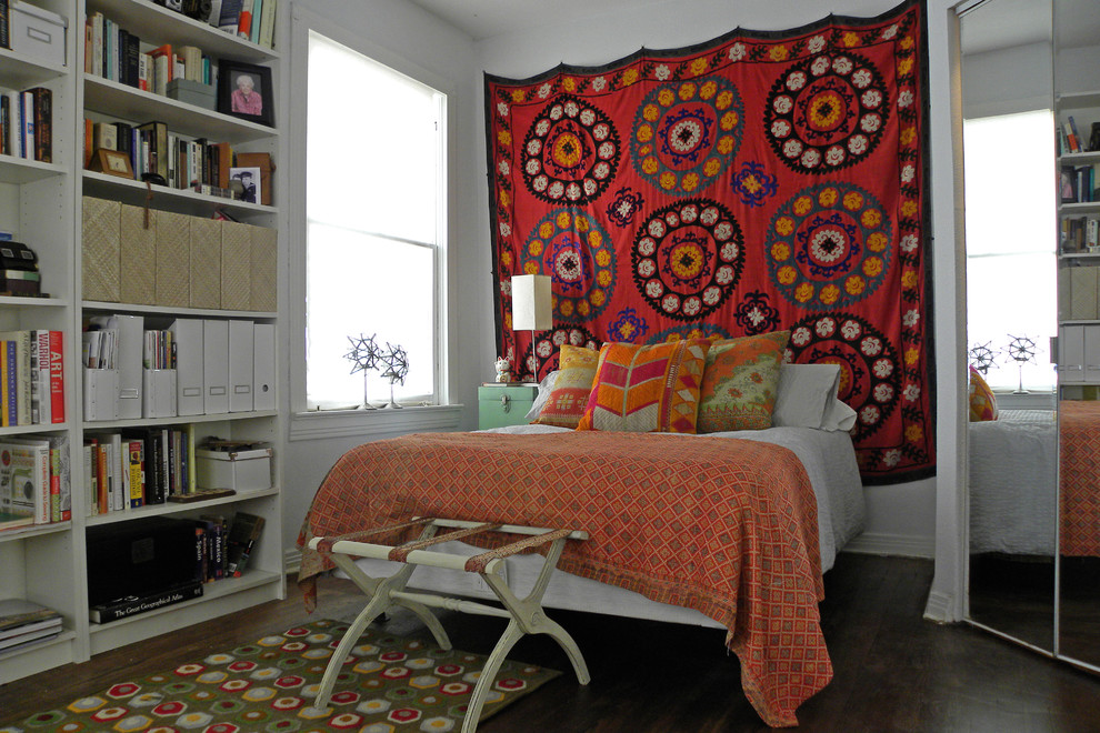 Photo of an eclectic bedroom in Dallas.