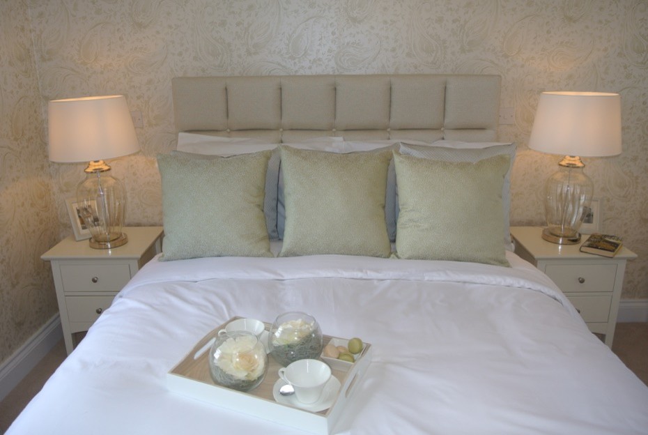 Contemporary bedroom in Buckinghamshire.
