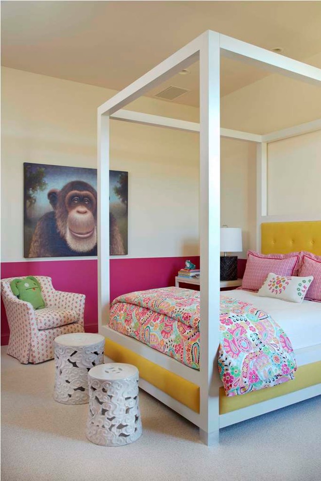 Bedroom - contemporary carpeted bedroom idea in Phoenix
