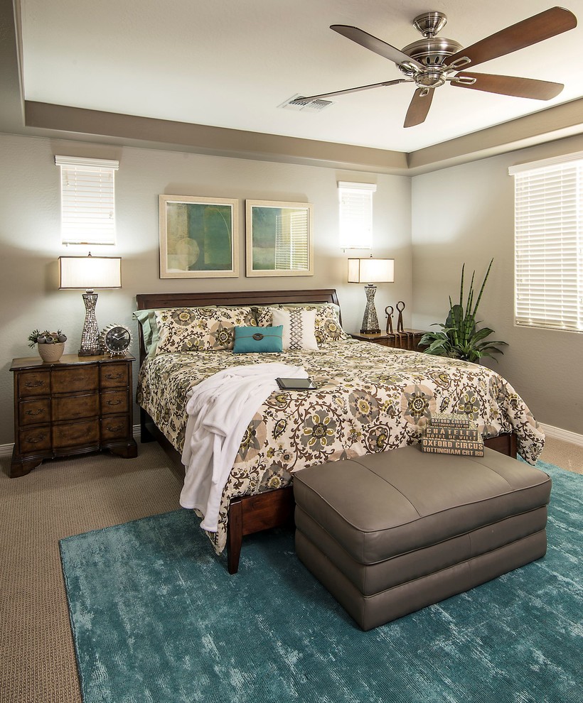 Inspiration for a huge contemporary guest carpeted bedroom remodel in Phoenix with gray walls