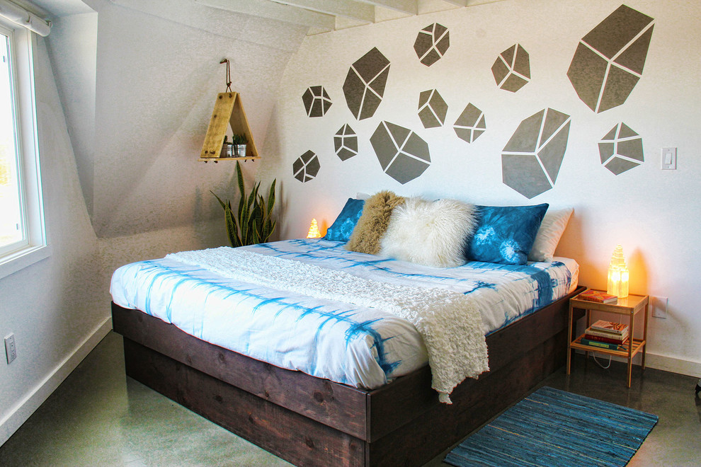 Example of an eclectic bedroom design in Los Angeles