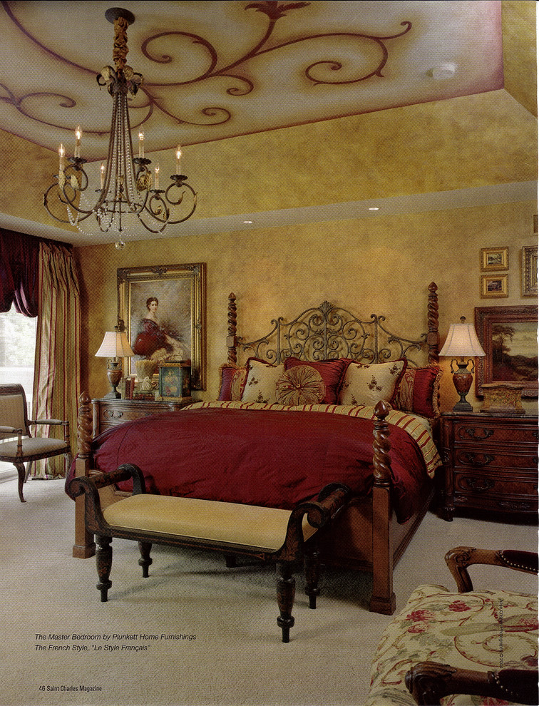 DOVE SHOWHOUSE MASTER BEDROOM, AWARD WINNER Traditional Bedroom