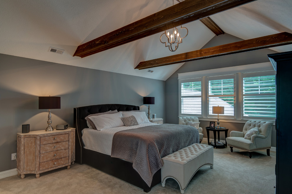 Classic master bedroom in Indianapolis with grey walls, carpet and grey floors.
