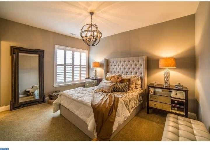 Photo of an eclectic bedroom in Philadelphia.