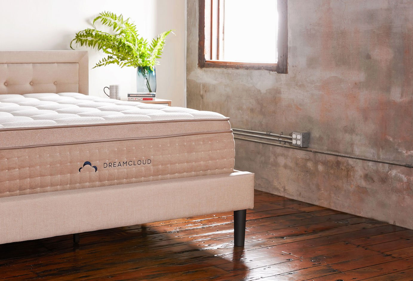 Dreamcloud S Stylish Full Size Bed Frame With Headboard Traditional Bedroom San Francisco By Dreamcloud Houzz
