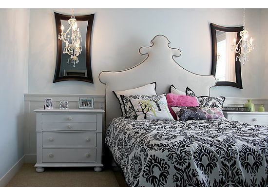 Example of a transitional bedroom design in Grand Rapids