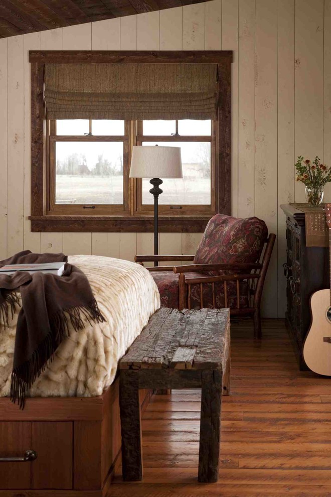 Inspiration for a rustic bedroom in Other.