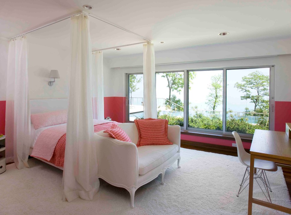 Example of an eclectic bedroom design in Chicago with white walls