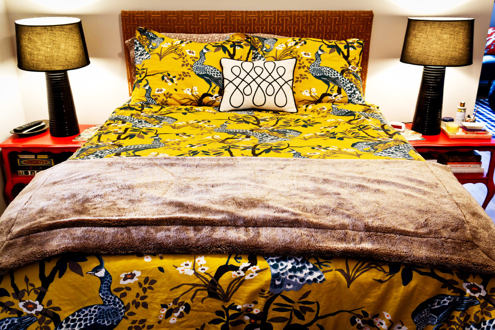 Bedroom - eclectic bedroom idea in Omaha