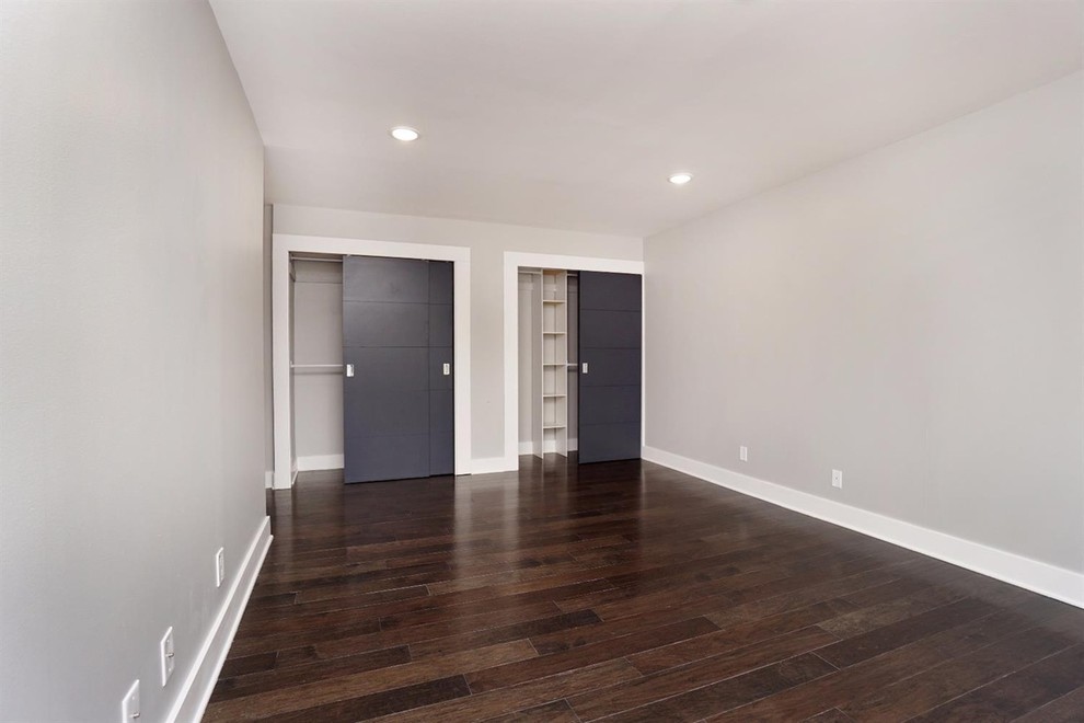 Edgecliff Private Residences Contemporary Bedroom Cincinnati by