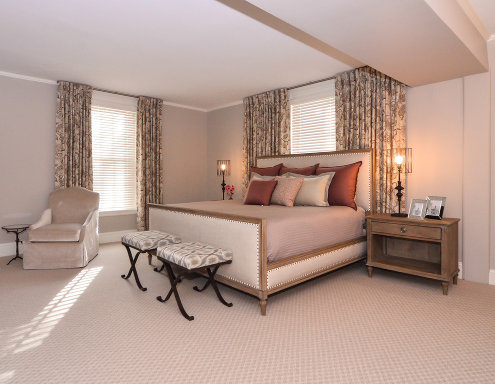 Inspiration for a large transitional master carpeted bedroom remodel in New York with gray walls