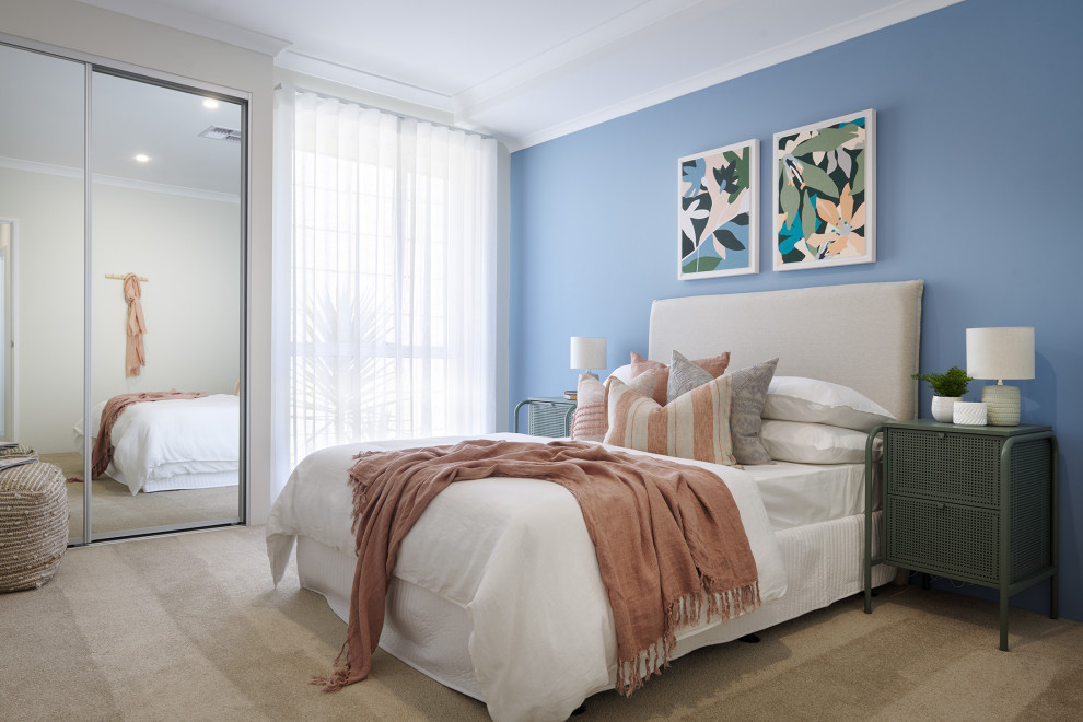 Beach style bedroom photo in Perth