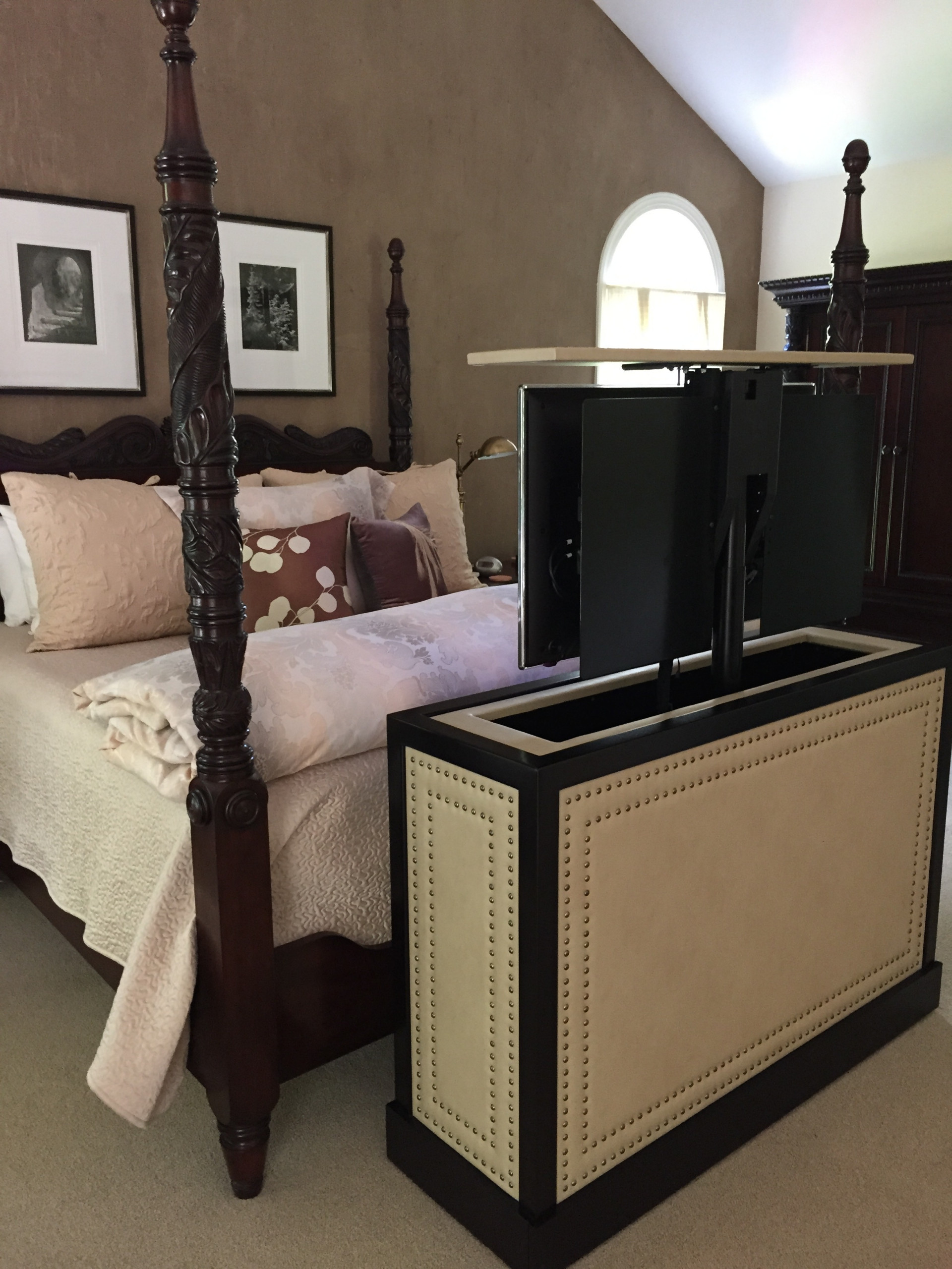 Tv Cabinet Bedroom - Photos & Ideas | Houzz