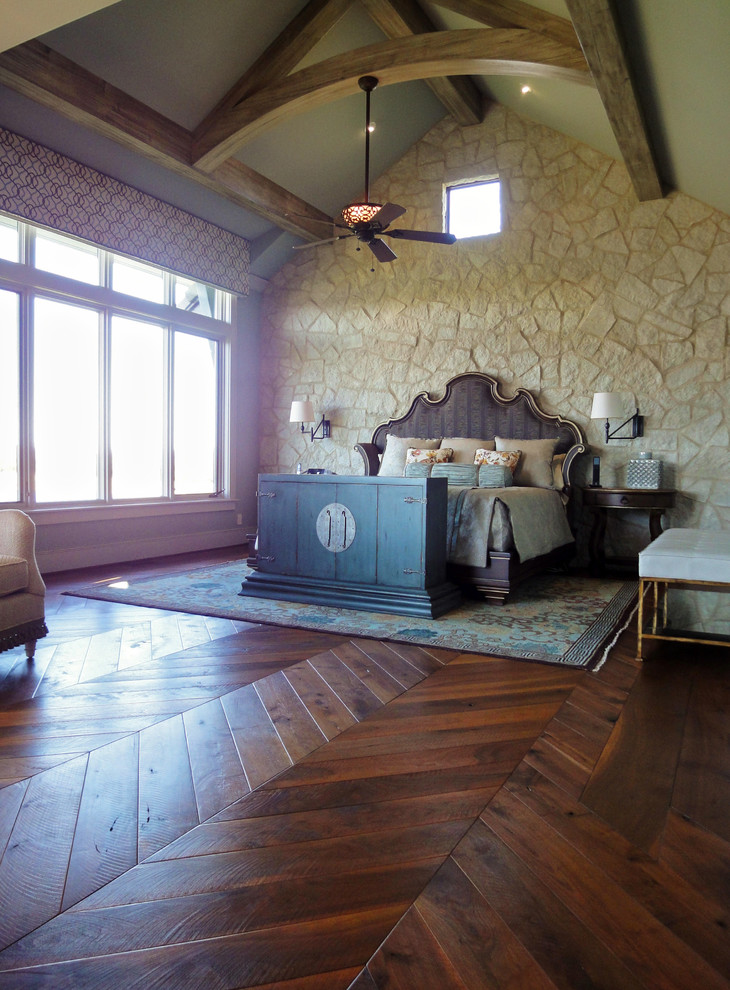 Bedroom - traditional master dark wood floor bedroom idea in Kansas City with beige walls