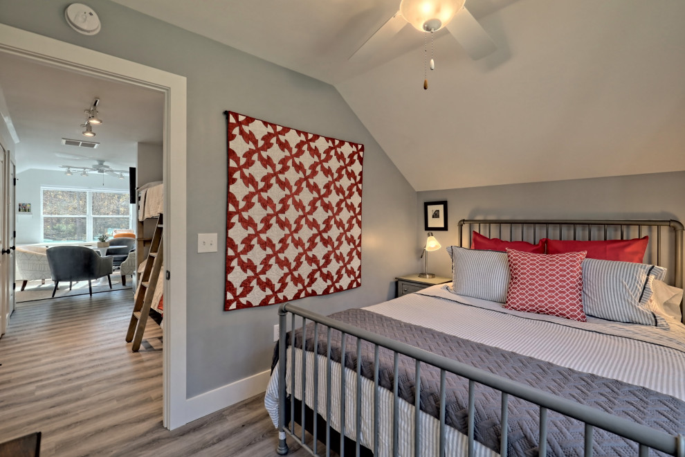 Design ideas for a small rural master bedroom in Atlanta.