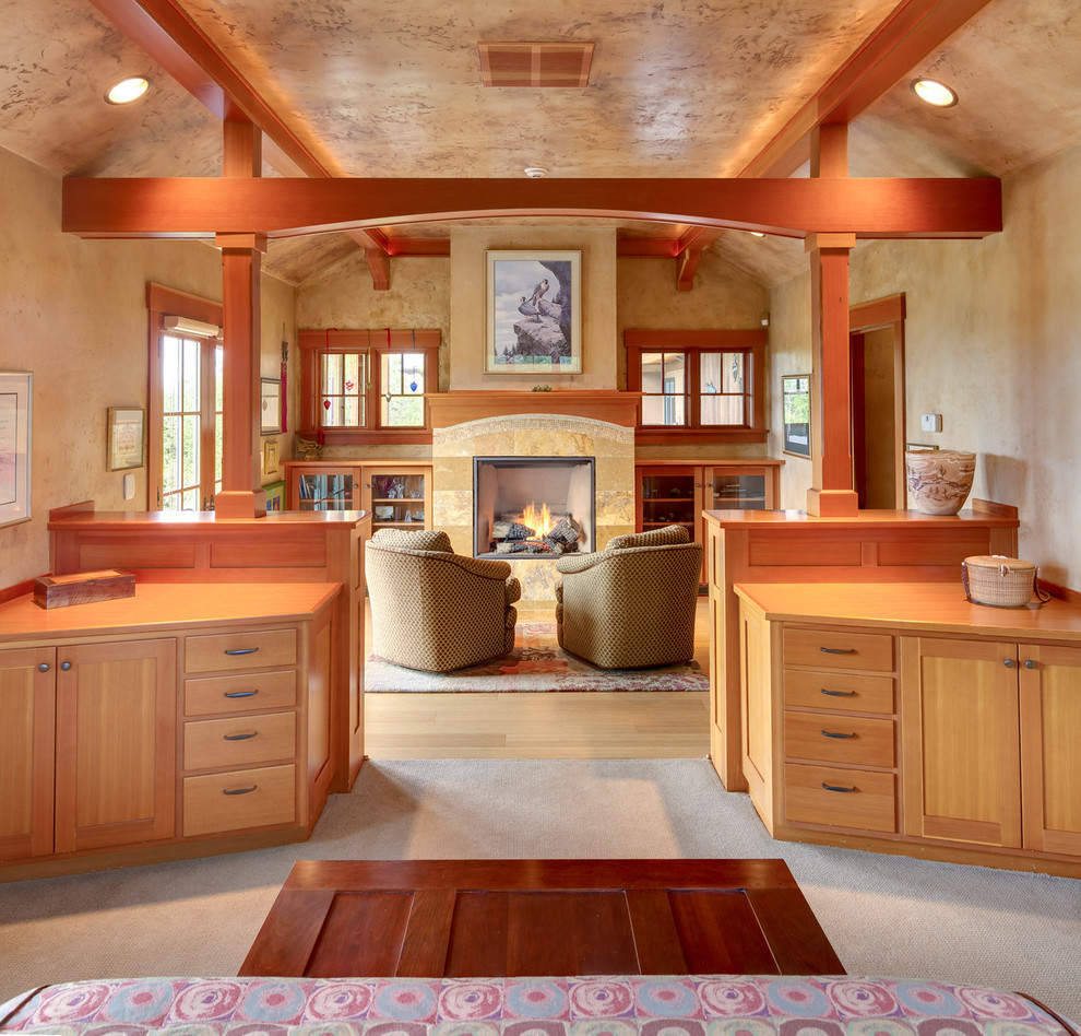 Eugene Hilltop Traditional Bedroom Other by David Edrington