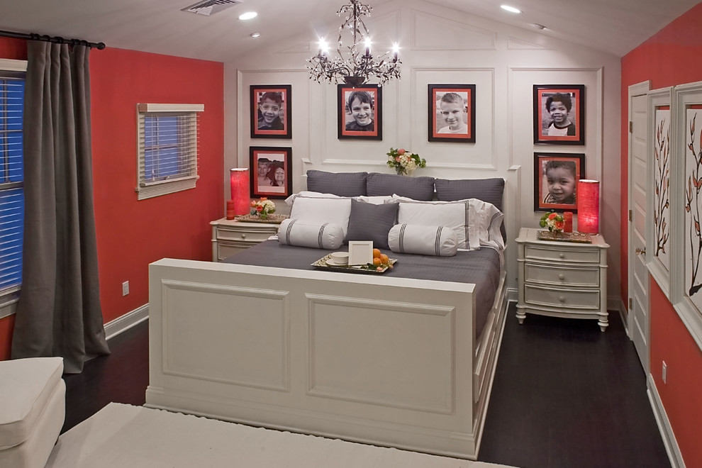 Bedroom - traditional bedroom idea in Providence