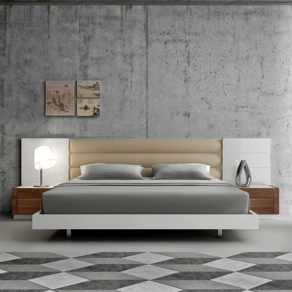 Foto di una camera da letto design di medie dimensioni con pareti grigie