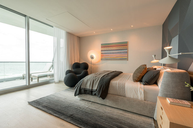 Fendi Contemporary Bedroom Miami by DESIGN SOLUTIONS Houzz IE