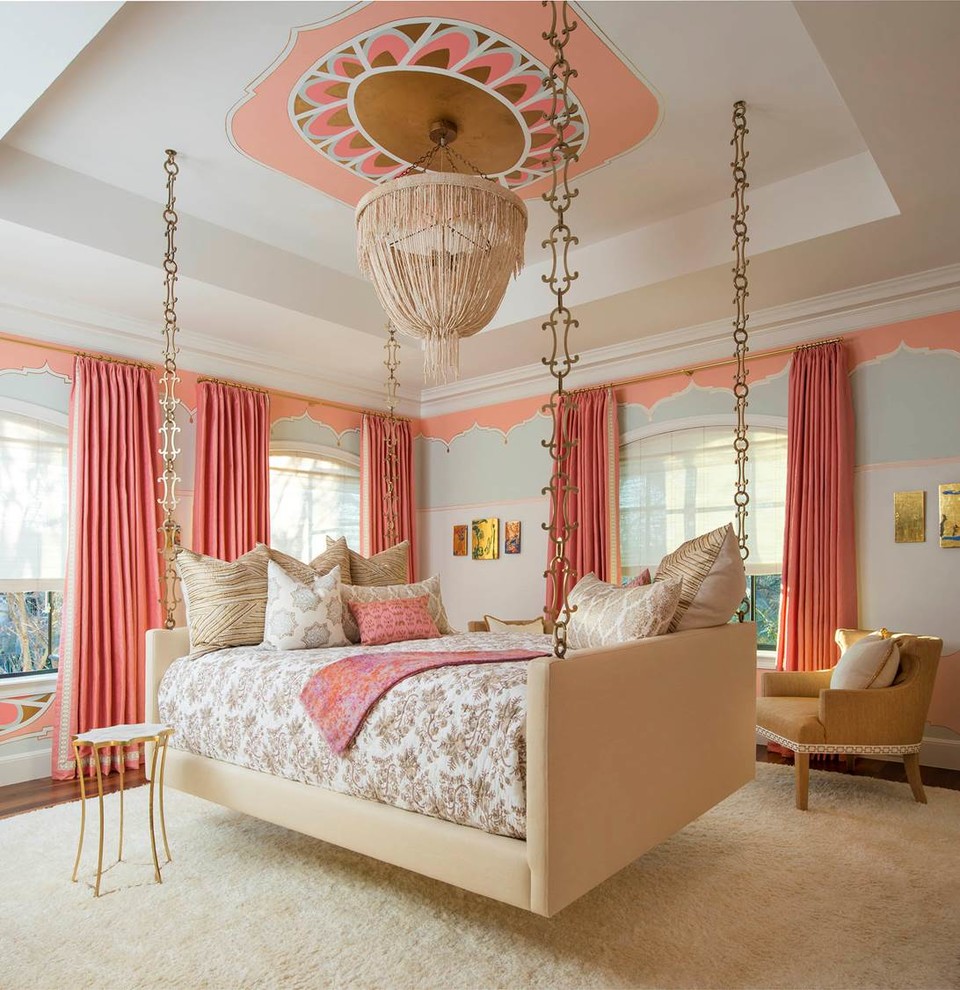 Свежая идея для дизайна: гостевая спальня (комната для гостей) в средиземноморском стиле с разноцветными стенами без камина - отличное фото интерьера