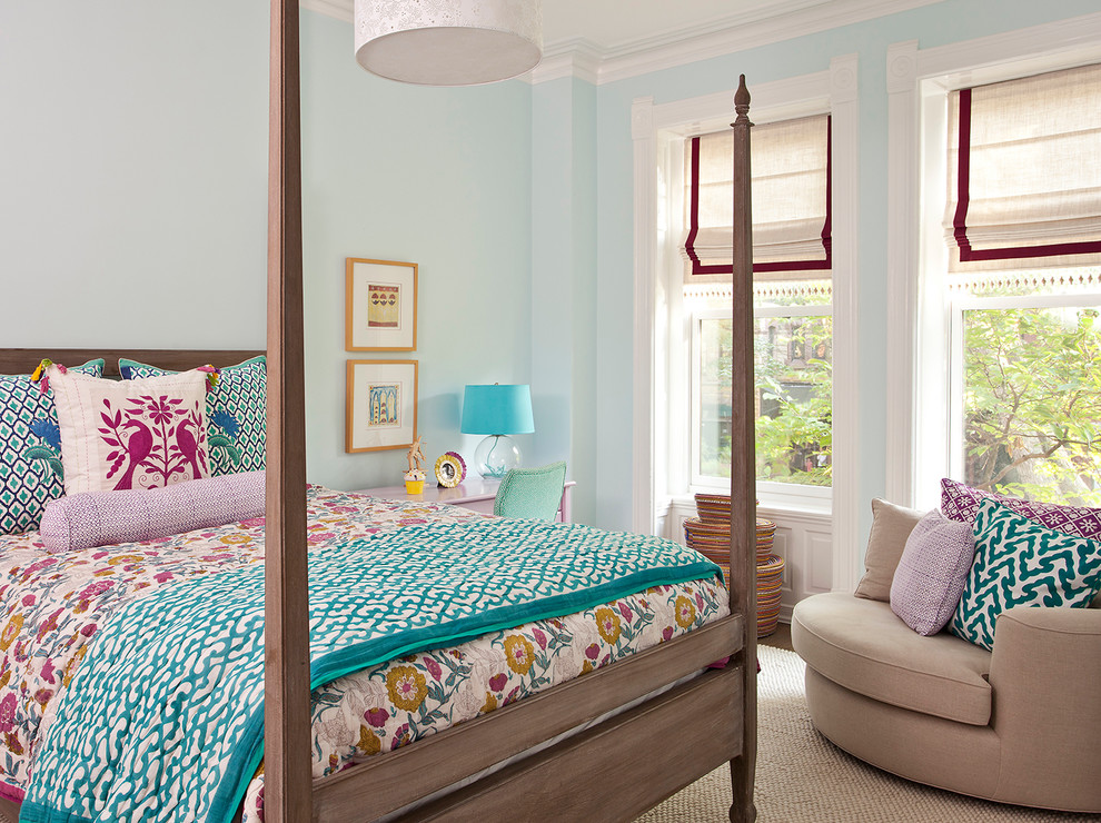 Idee per una camera da letto classica con pareti blu