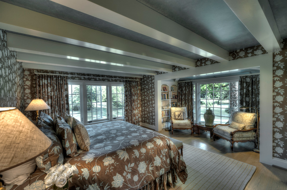 Elegant bedroom photo in Columbus