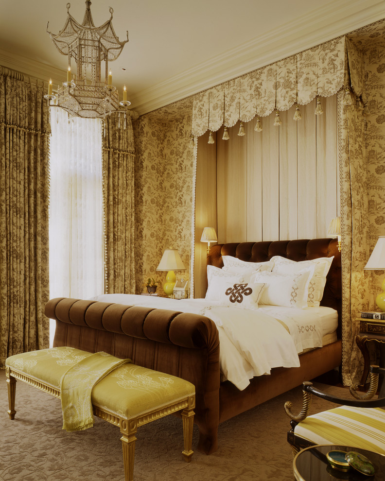 Источник вдохновения для домашнего уюта: спальня в классическом стиле с ковровым покрытием без камина