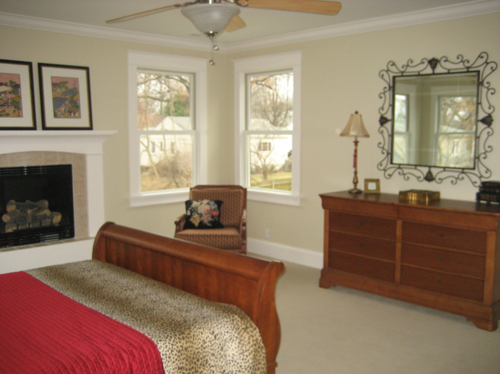 Elegant bedroom photo in St Louis