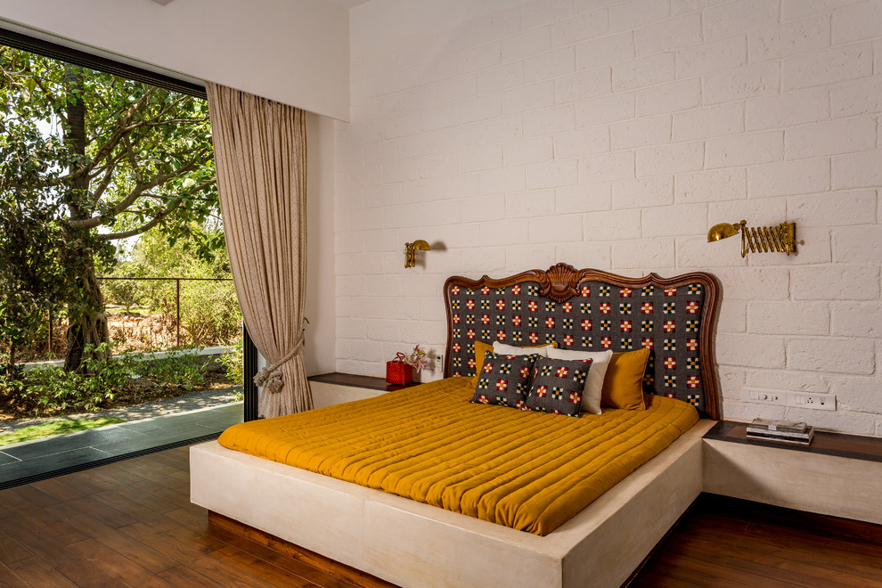 Eclectic bedroom photo in Mumbai