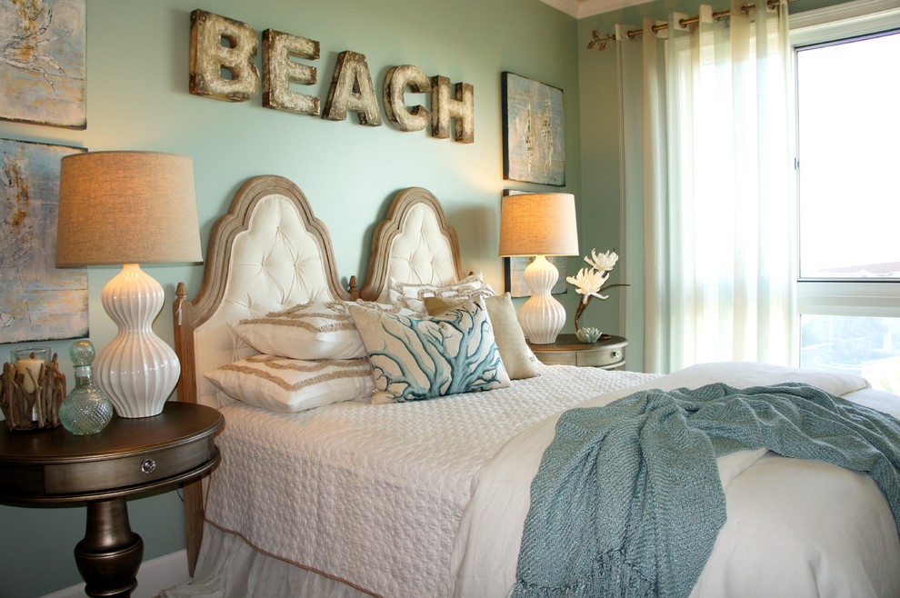 Medium sized nautical guest bedroom in Miami with blue walls, carpet and no fireplace.