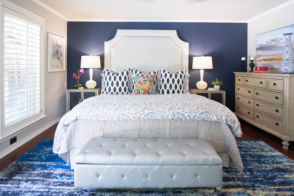 Transitional bedroom photo in Dallas