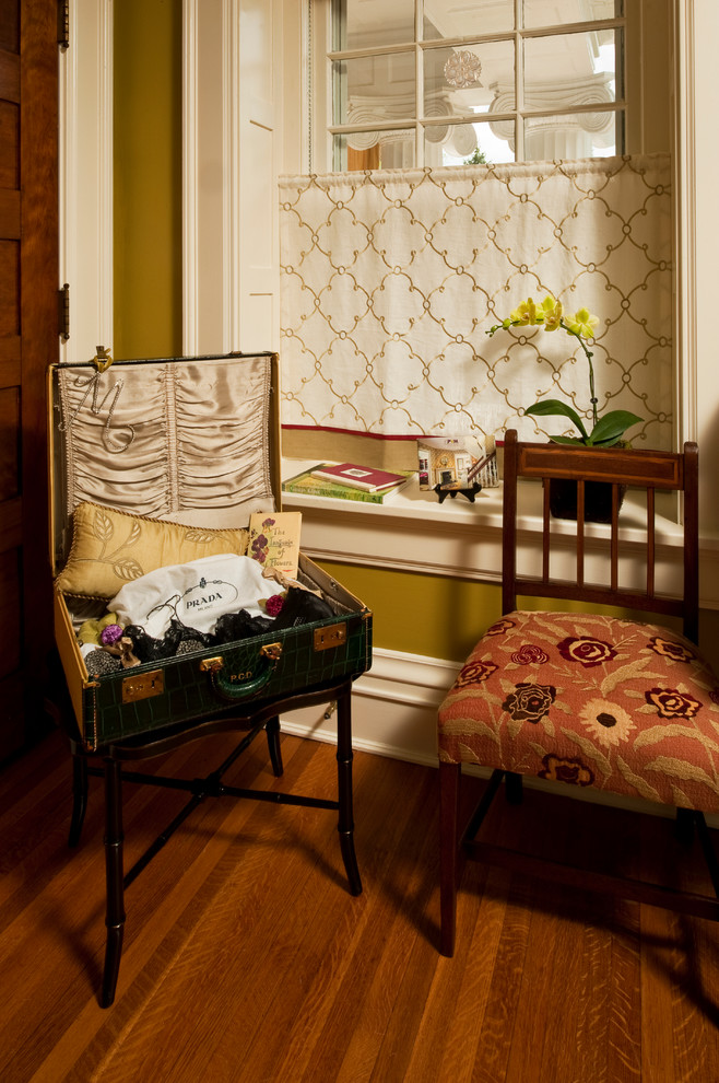 Elegant bedroom photo in Philadelphia