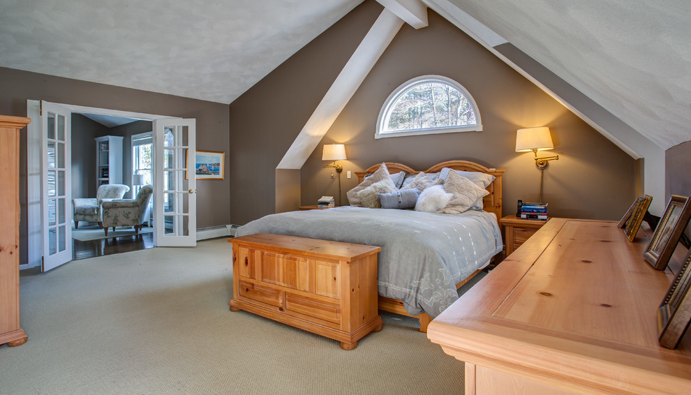 Bedroom - country bedroom idea in Boston