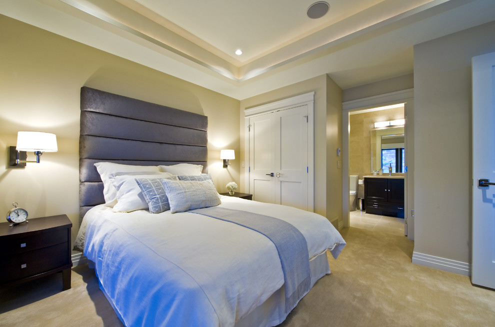 Trendy bedroom photo in Vancouver