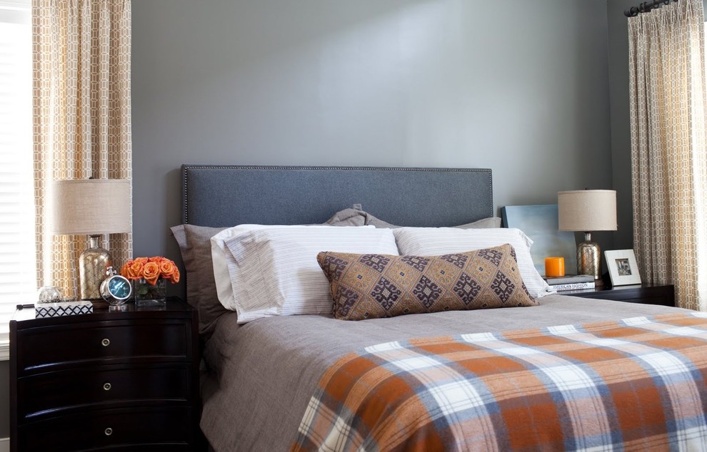 Bedroom - transitional guest bedroom idea in Baltimore with gray walls
