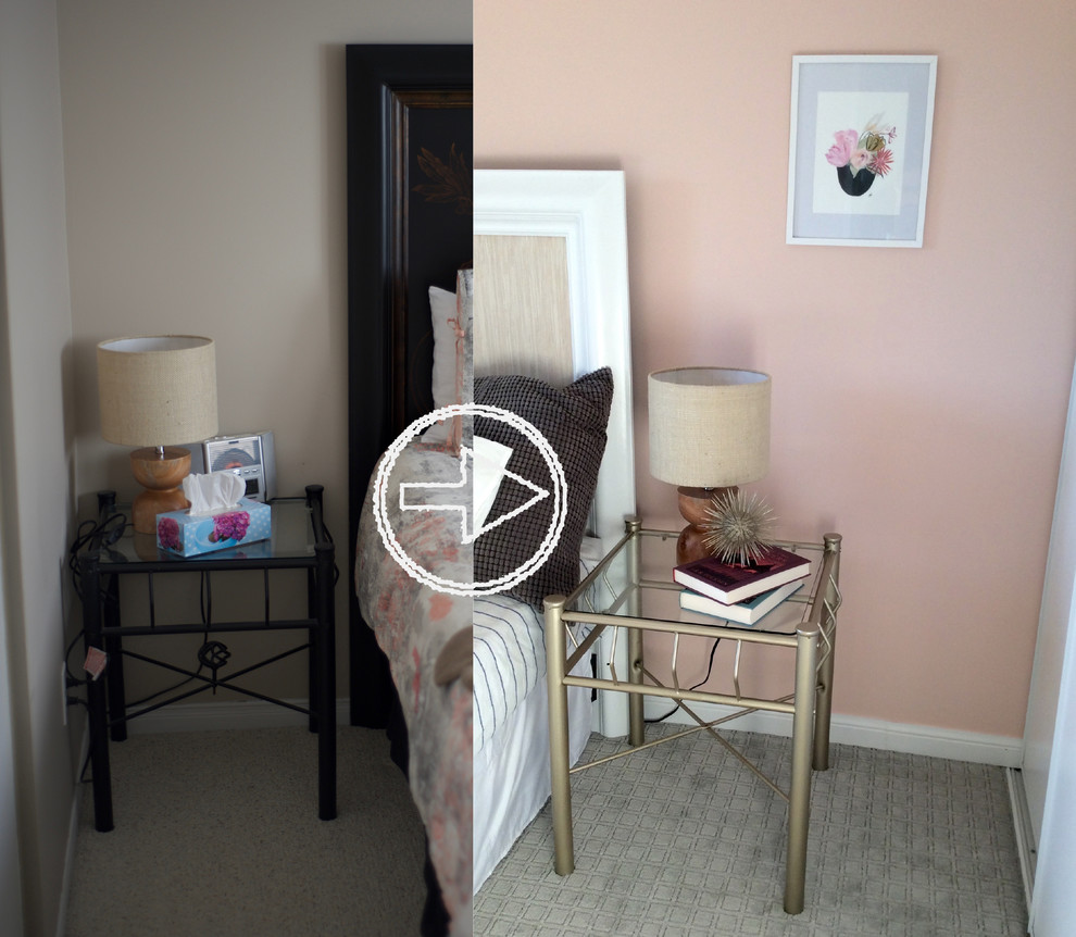トロントにある小さなコンテンポラリースタイルのおしゃれな客用寝室 (ピンクの壁、カーペット敷き、暖炉なし) のレイアウト
