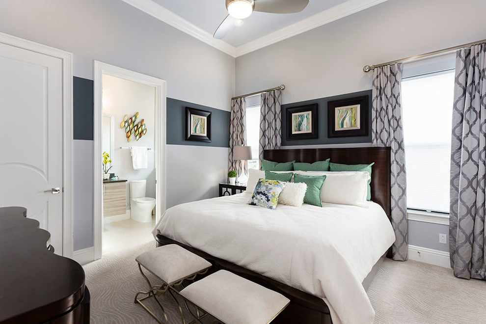 Design ideas for a modern bedroom in Orlando.