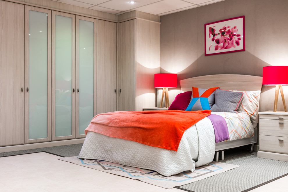 Hammonds Libretto fitted wardrobes in Avola White Modern Bedroom